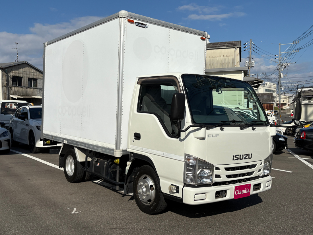 エルフトラック【レンタカー】