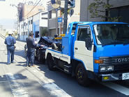 自動車のレッカーサービス【クラウディア】